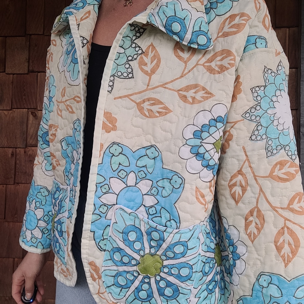Handmade 70' Quilted Jacket - Picture 10 of 11